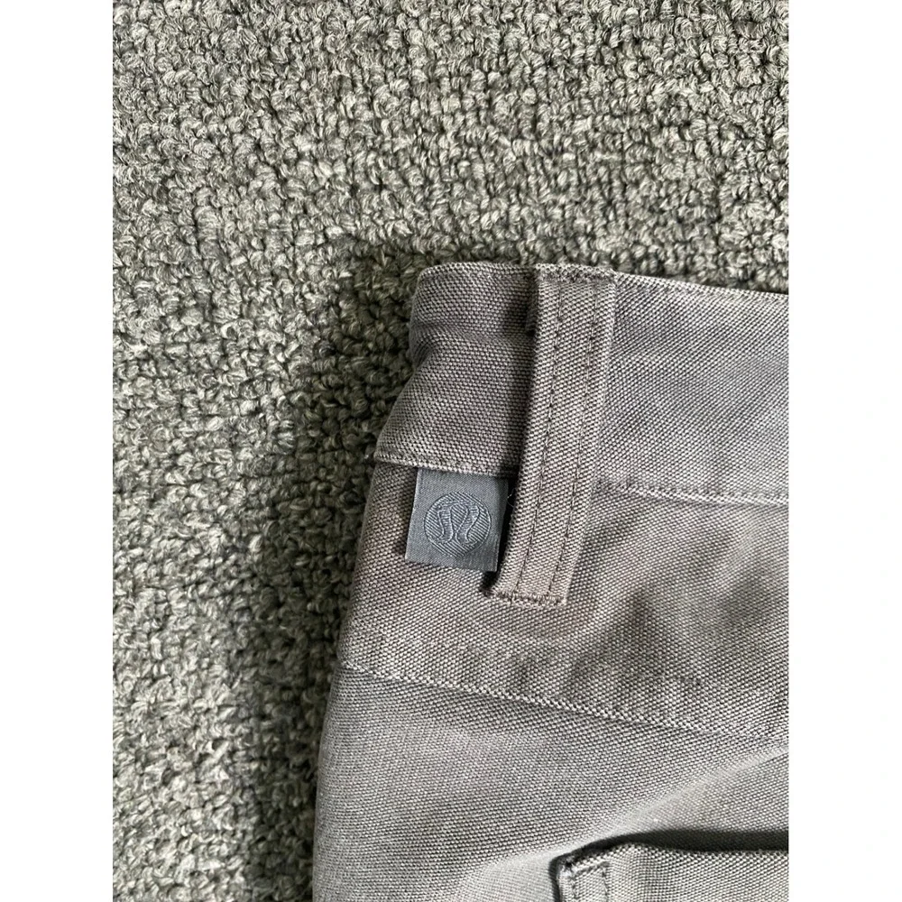 Lululemon ABC Pant Slim Gray Mens 33x31 Tech Canvas 5-Pocket Trousers Casual